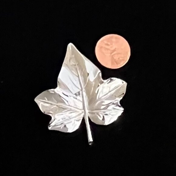 Vintage Signed Crown Trifari Silver Tone Veined Maple Leaf Brooch Pin - Picture 2 of 6